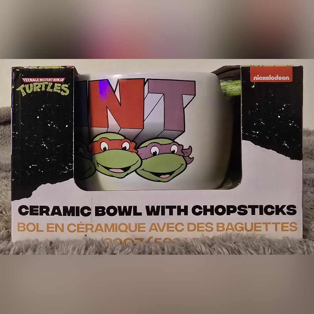 Nickelodeon TMNT Ceramic Bowl with Chopsticks 20oz. Dishwasher Safe